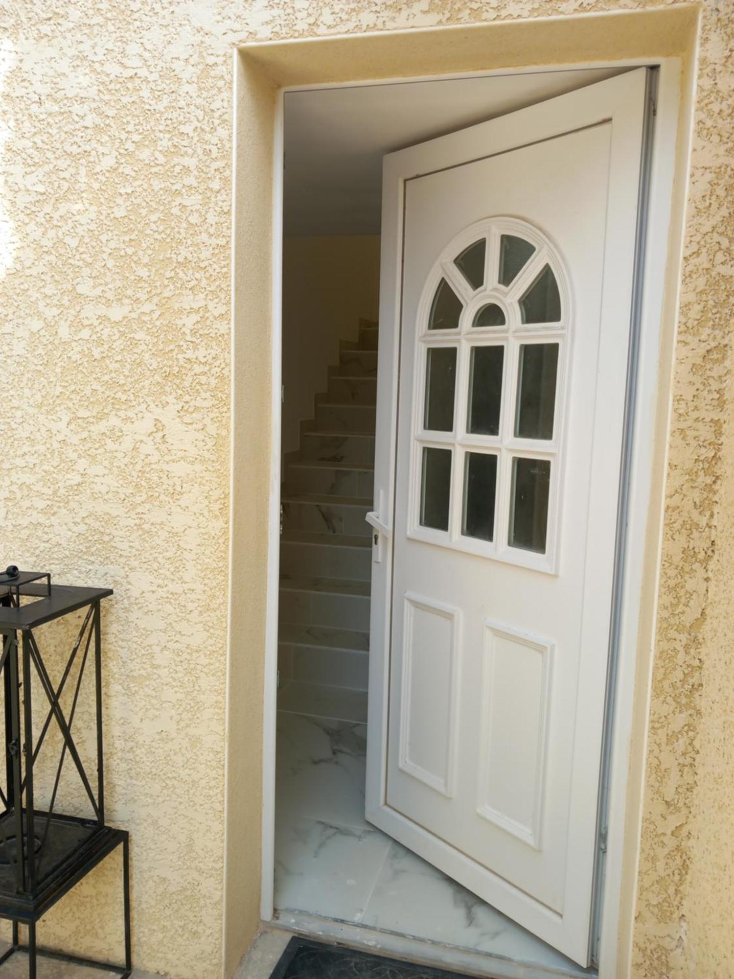 Appartement Independant Dans Une Villa Miramas Exterior photo